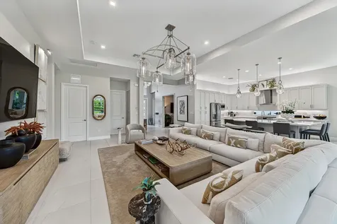9960 Pecorino Isle Boynton Beach FL 33473