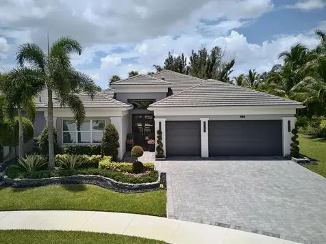 9960 Pecorino Isle Boynton Beach FL 33473