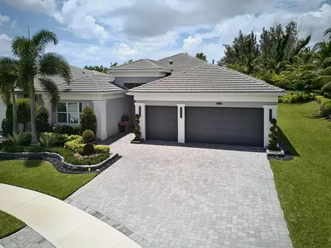 9960 Pecorino Isle Boynton Beach FL 33473