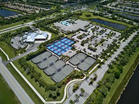 9960 Pecorino Isle Boynton Beach FL 33473