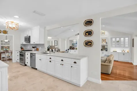 10410 SE Banyan Way Tequesta FL 33469