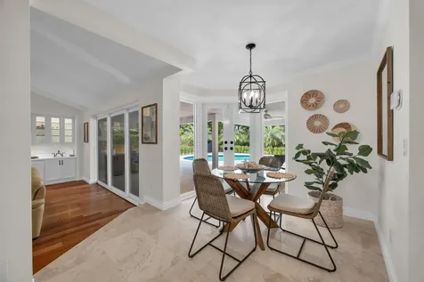 10410 SE Banyan Way Tequesta FL 33469