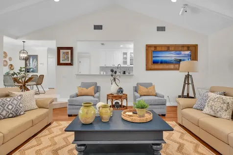 10410 SE Banyan Way Tequesta FL 33469