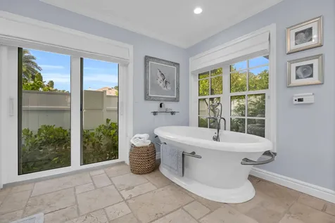 10410 SE Banyan Way Tequesta FL 33469