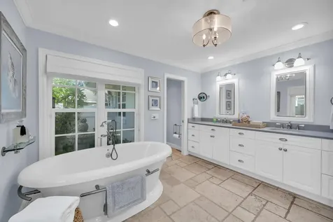 10410 SE Banyan Way Tequesta FL 33469
