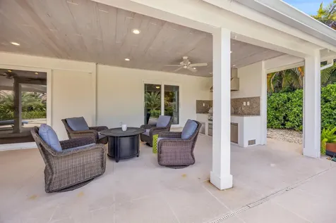 10410 SE Banyan Way Tequesta FL 33469