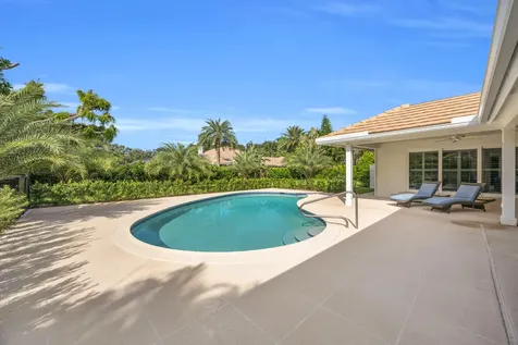 10410 SE Banyan Way Tequesta FL 33469
