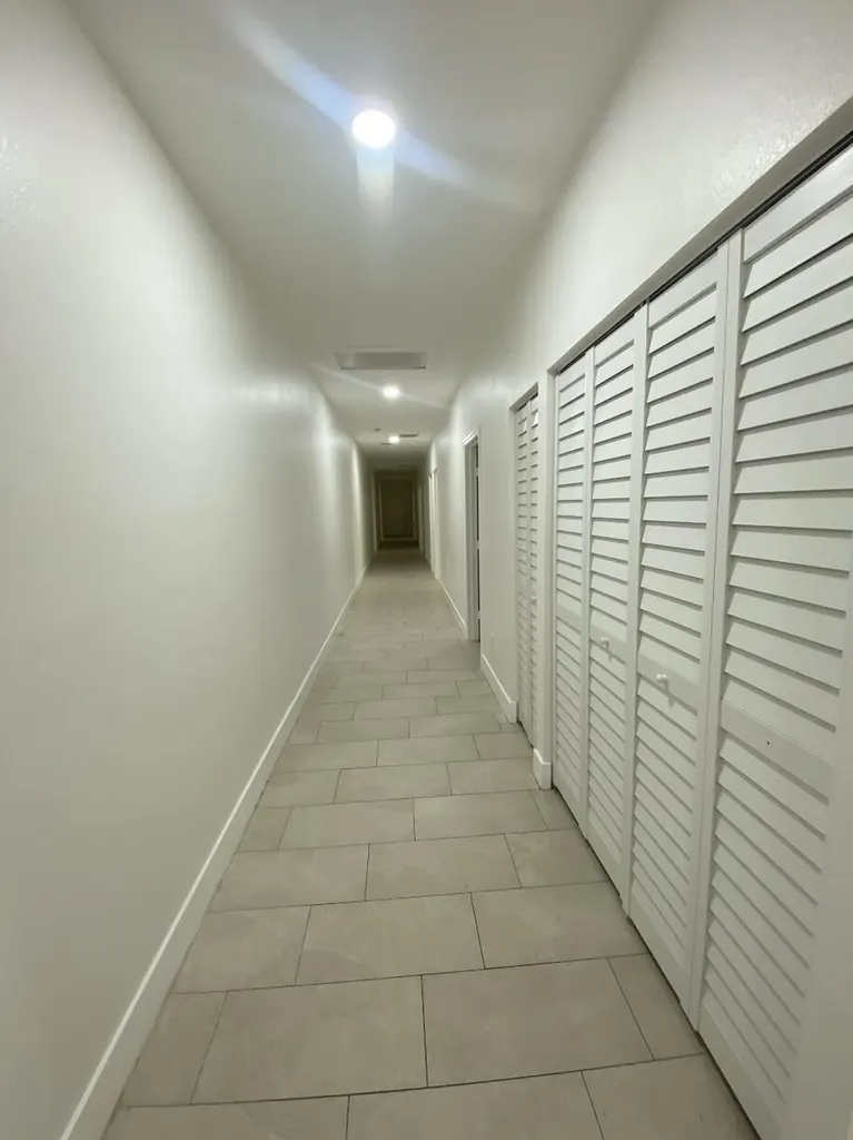 2594 NW 20th Street Fort Lauderdale FL 33311