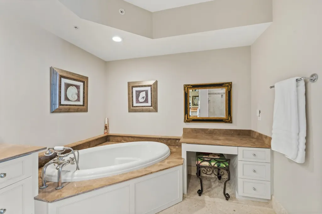 3000 N Highway A1a Hutchinson Island FL 34949