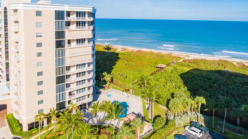 3000 N Highway A1a Hutchinson Island FL 34949
