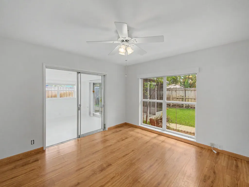 4650 NE 2nd Terrace Fort Lauderdale FL 33334