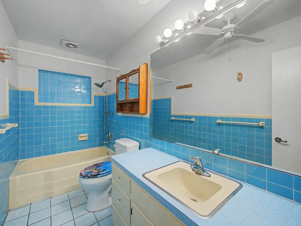 4650 NE 2nd Terrace Fort Lauderdale FL 33334