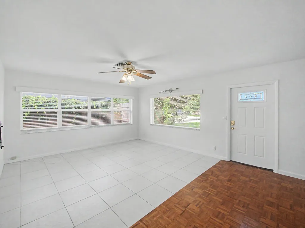 4650 NE 2nd Terrace Fort Lauderdale FL 33334