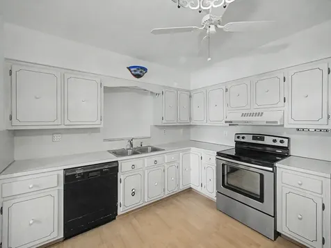4650 NE 2nd Terrace Fort Lauderdale FL 33334
