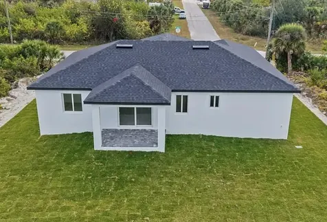 13438 Mcintosh Avenue Port Charlotte FL 33981