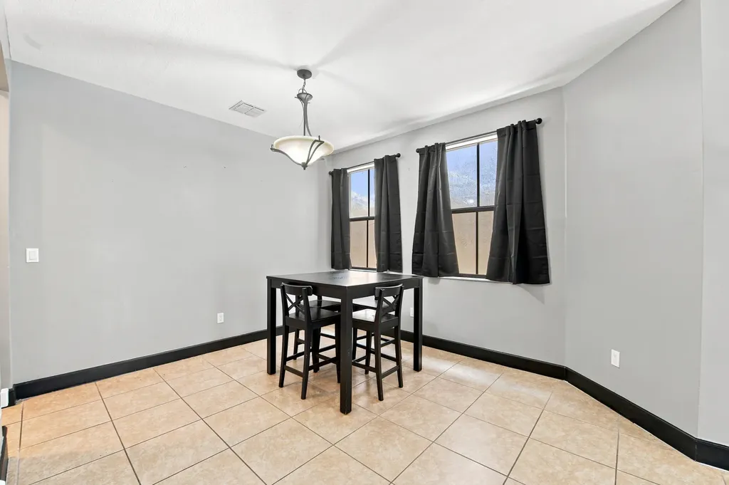 4817 NW 59th Street Tamarac FL 33319