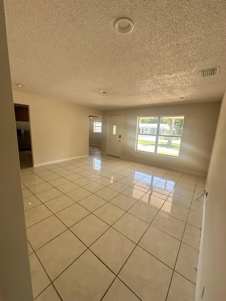 201 NE 30th Street Boca Raton FL 33431
