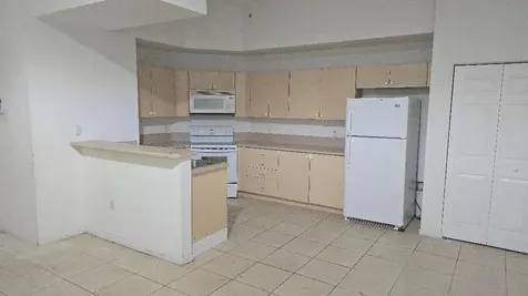 2801 Riverside Drive Coral Springs FL 33065