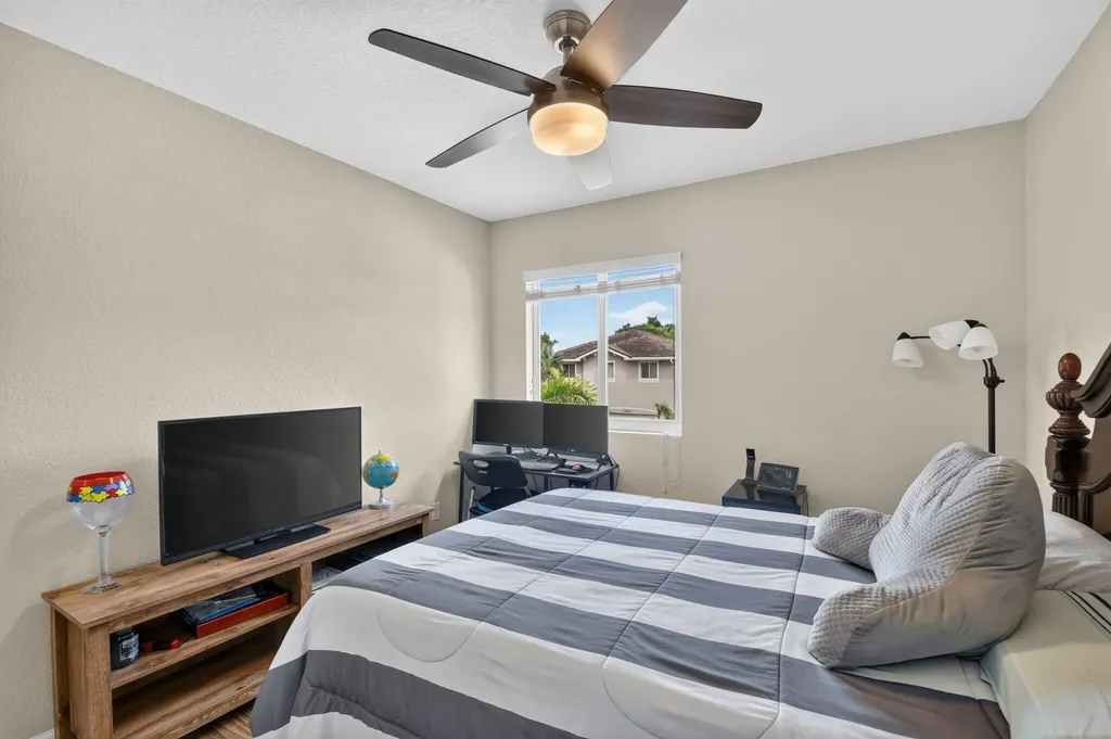 5652 Caranday Palm Drive Greenacres FL 33463
