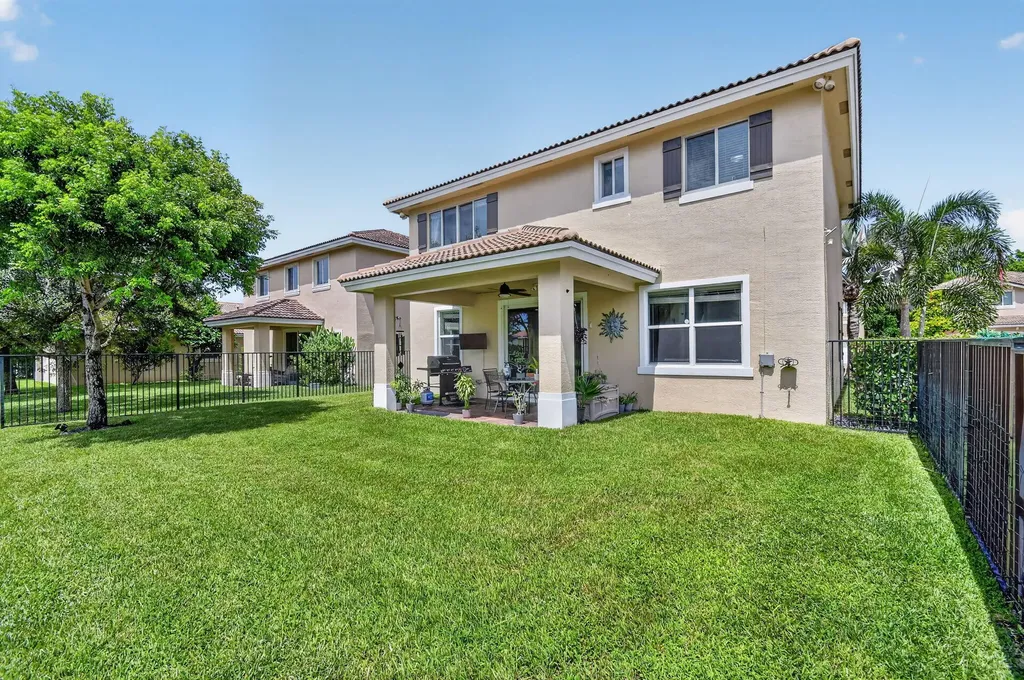 5652 Caranday Palm Drive Greenacres FL 33463