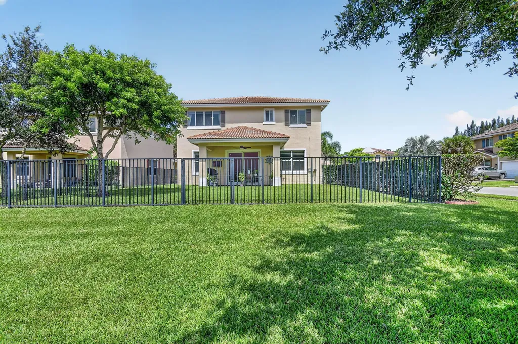 5652 Caranday Palm Drive Greenacres FL 33463
