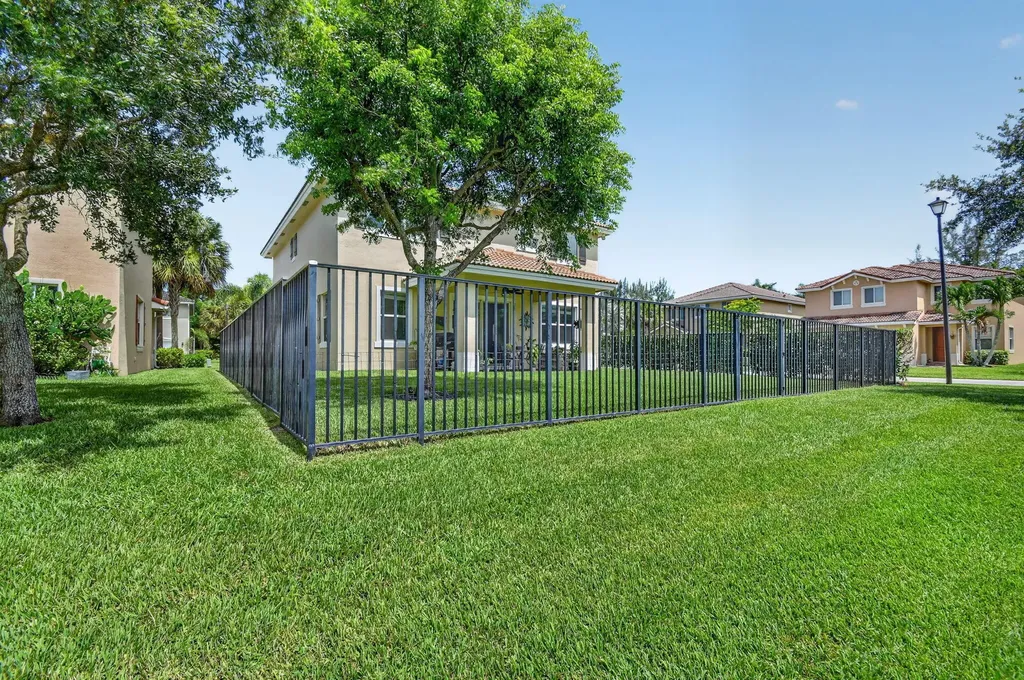 5652 Caranday Palm Drive Greenacres FL 33463