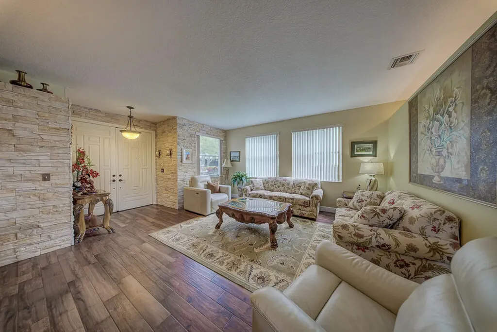 9776 Woodworth Court Wellington FL 33414