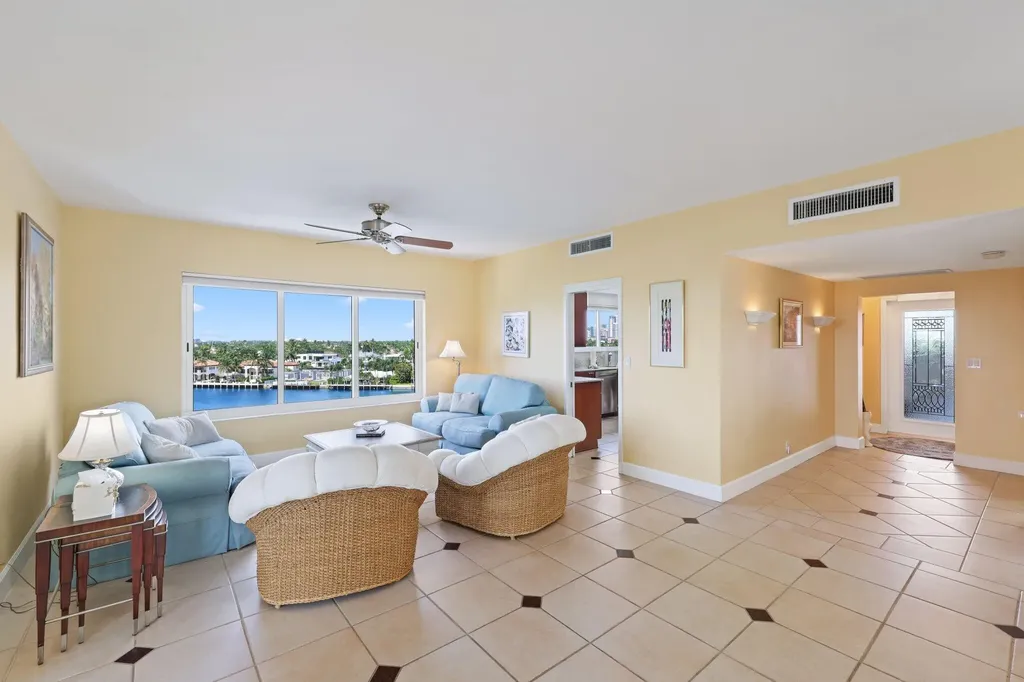 333 Sunset Drive Fort Lauderdale FL 33301
