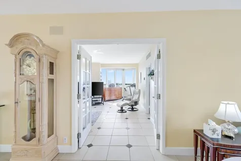 333 Sunset Drive Fort Lauderdale FL 33301