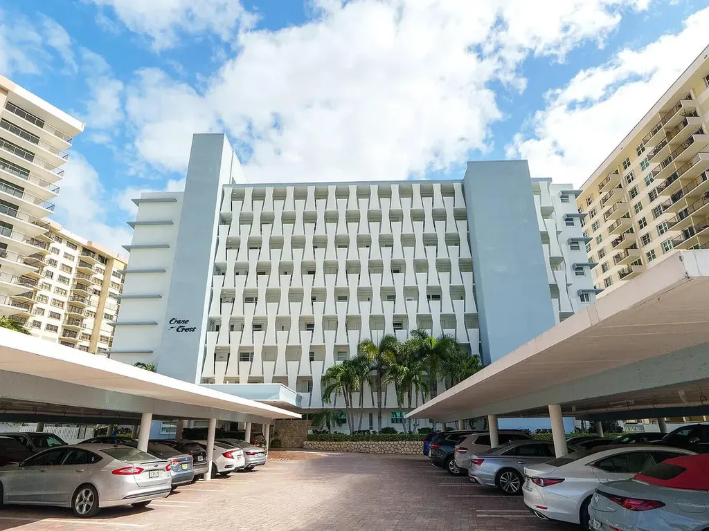 1850 S Ocean Boulevard Lauderdale By The Sea FL 33062