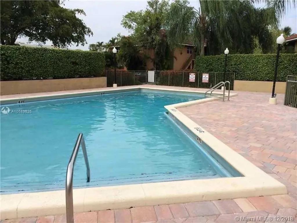 729 NW 103rd Terrace Pembroke Pines FL 33026