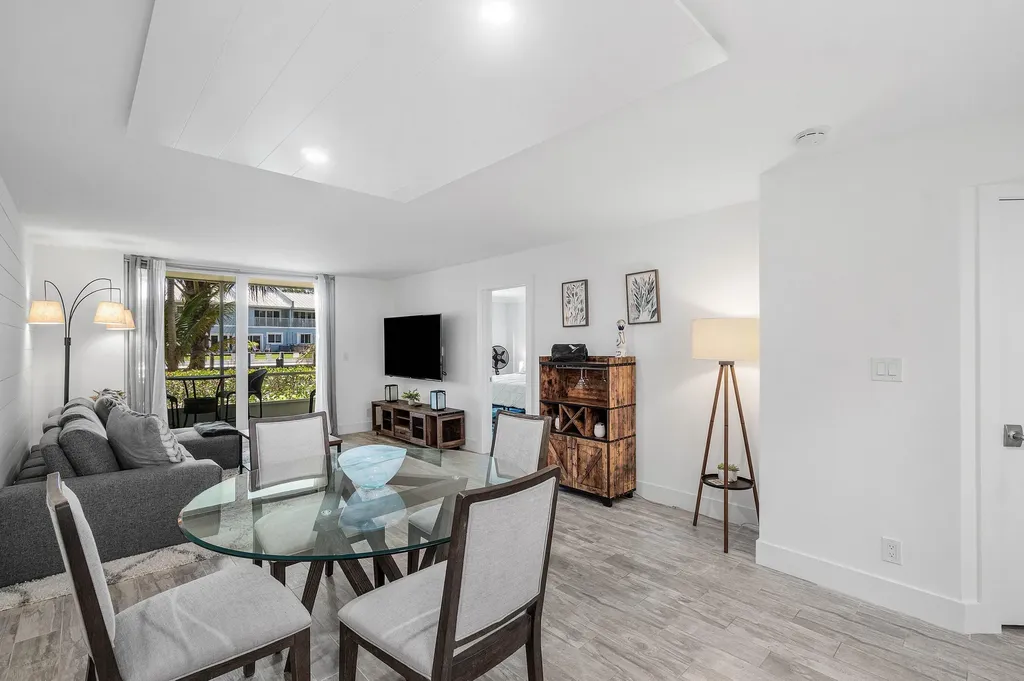 4502 N Federal Highway Lighthouse Point FL 33064