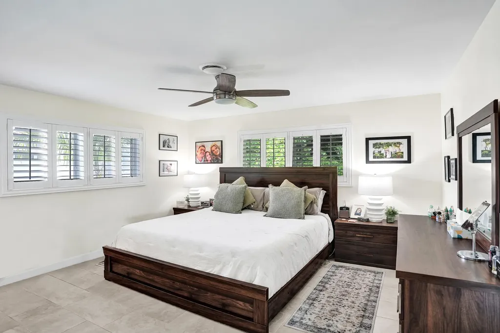 5707 NE 16th Terrace Fort Lauderdale FL 33334