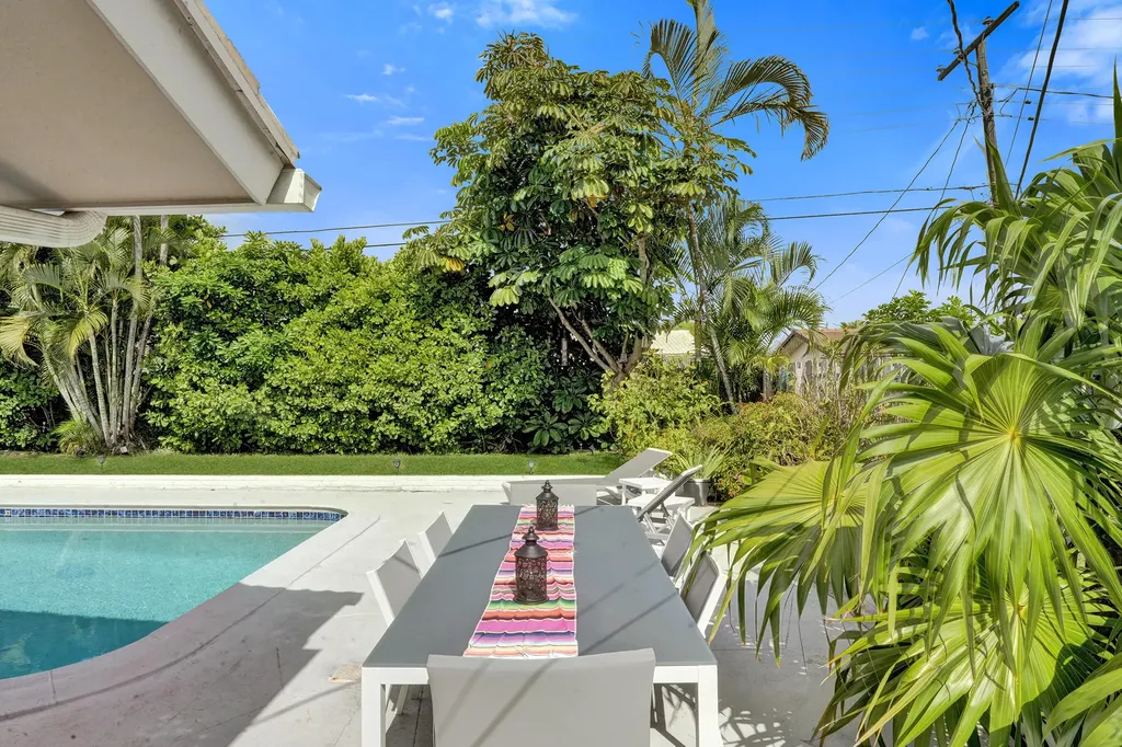5707 NE 16th Terrace Fort Lauderdale FL 33334