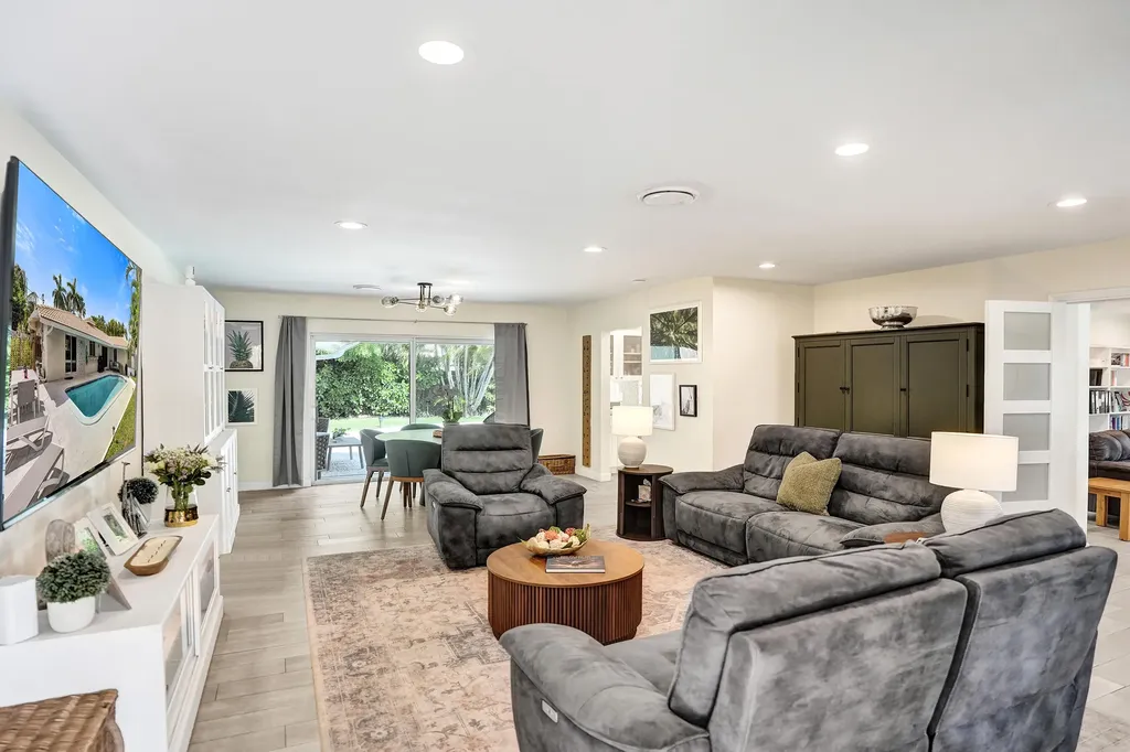 5707 NE 16th Terrace Fort Lauderdale FL 33334