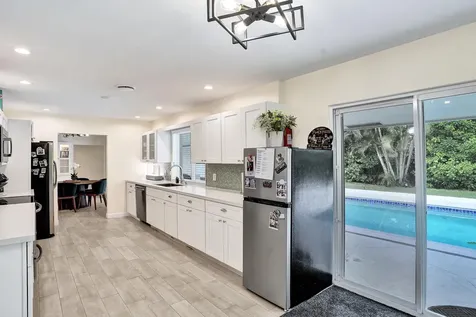 5707 NE 16th Terrace Fort Lauderdale FL 33334