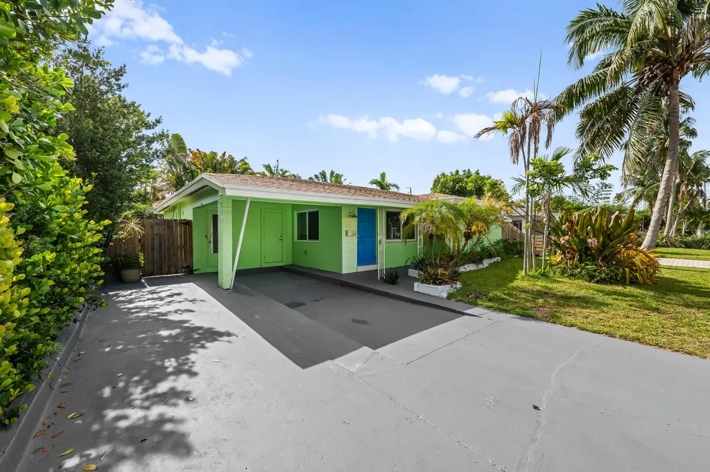4860 NE 6th Avenue Oakland Park FL 33334