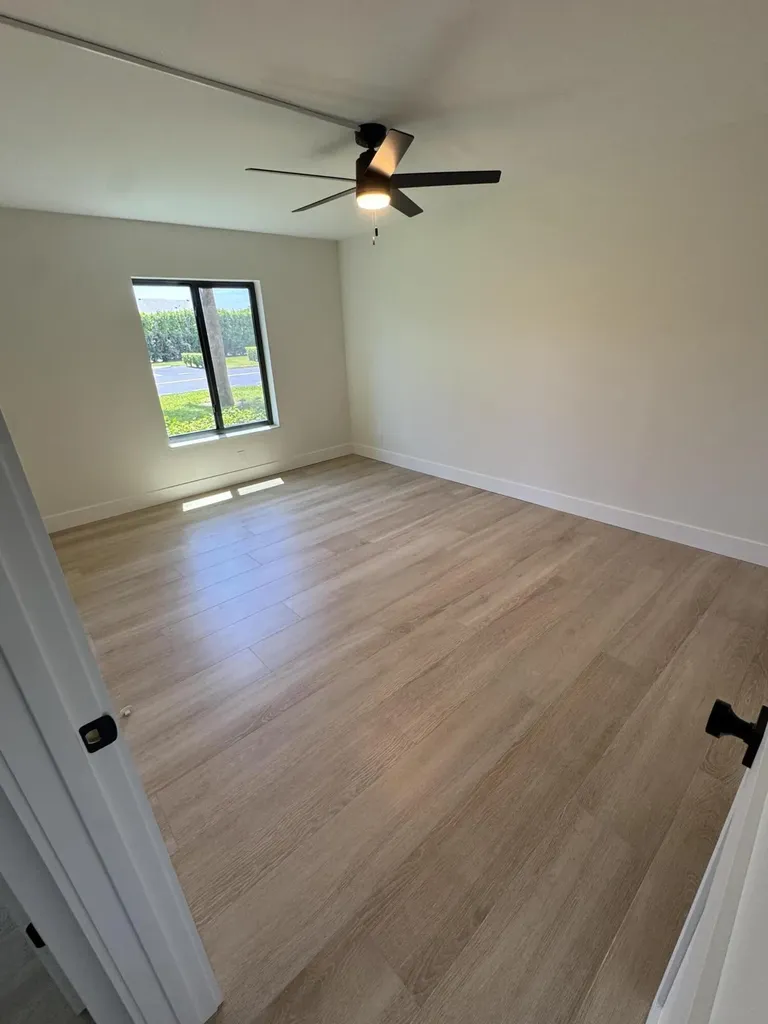 629 Sea Pine Way Greenacres FL 33415