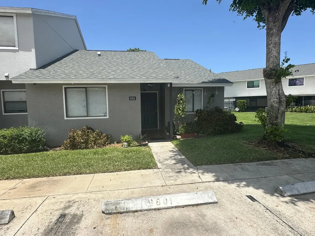 3801 Inlet Circle Greenacres FL 33463