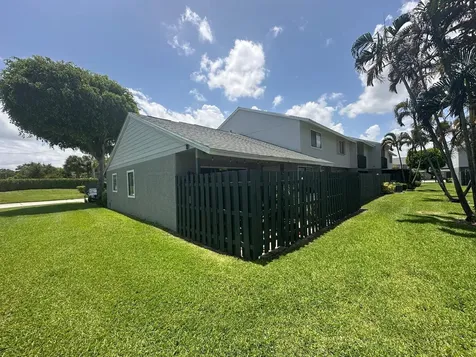 3801 Inlet Circle Greenacres FL 33463