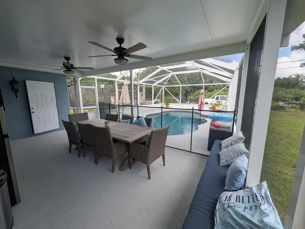 625 Coconut Avenue N Port St Lucie FL 34952