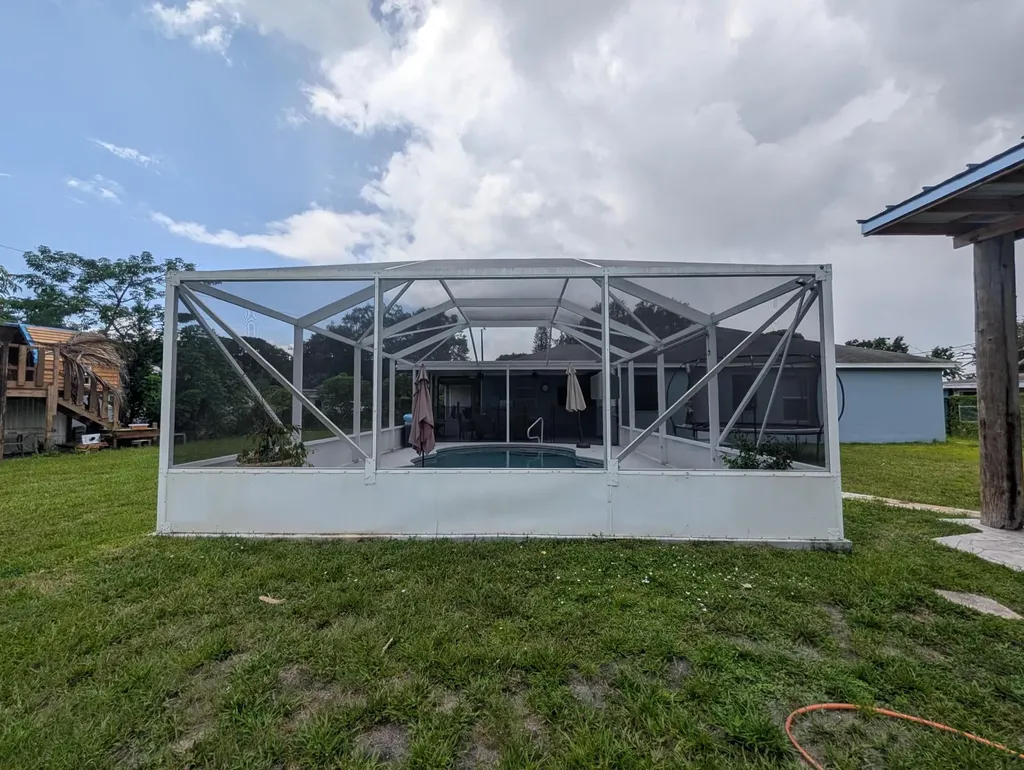 625 Coconut Avenue N Port St Lucie FL 34952
