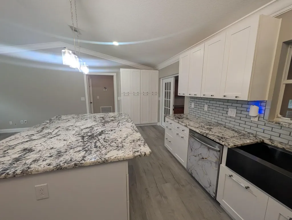 625 Coconut Avenue N Port St Lucie FL 34952