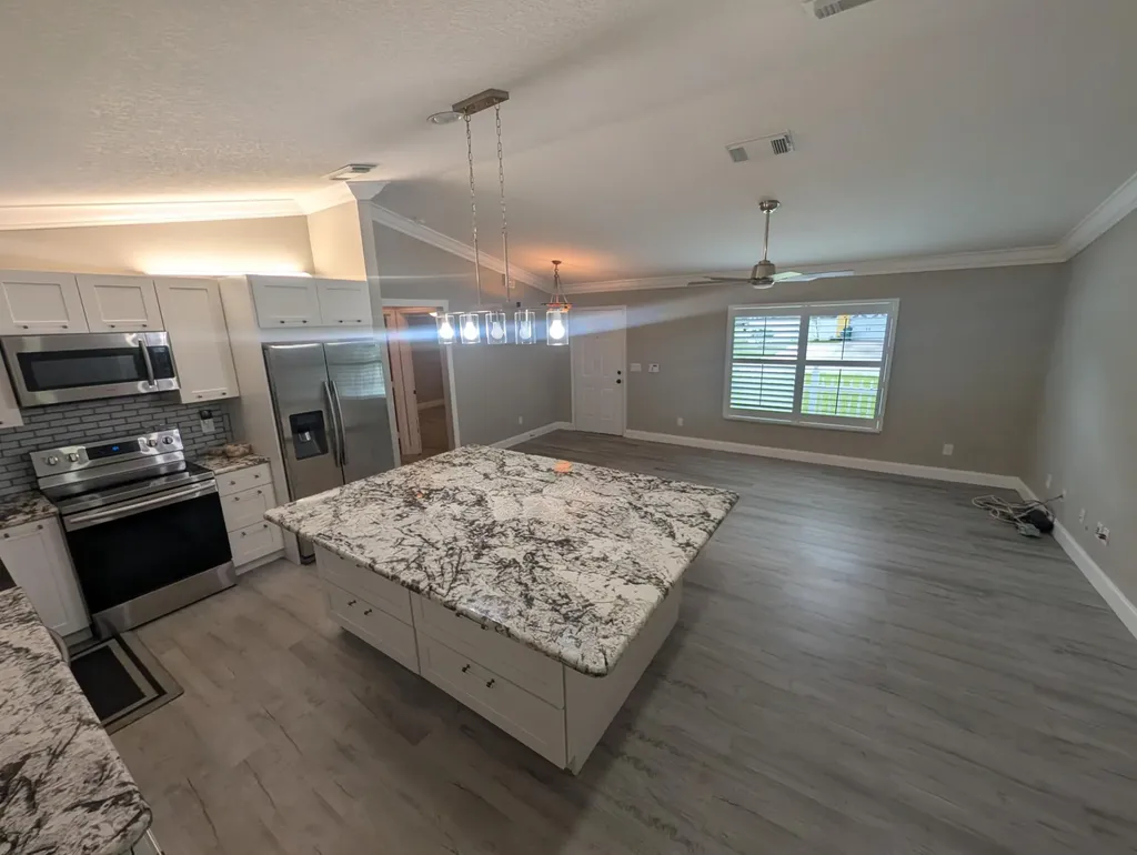 625 Coconut Avenue N Port St Lucie FL 34952