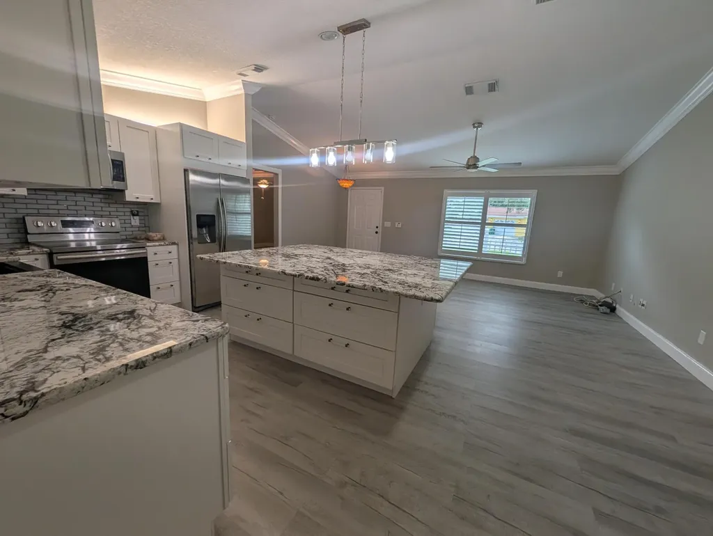 625 Coconut Avenue N Port St Lucie FL 34952