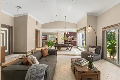 4050 NW 7th Lane Delray Beach FL 33445