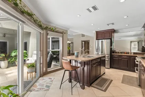4050 NW 7th Lane Delray Beach FL 33445