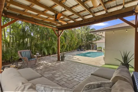 4050 NW 7th Lane Delray Beach FL 33445