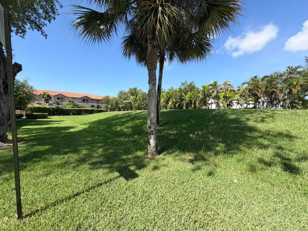 9908 Hammocks Boulevard Miami FL 33196