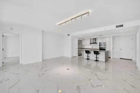 100 E Las Olas Boulevard Fort Lauderdale FL 33301
